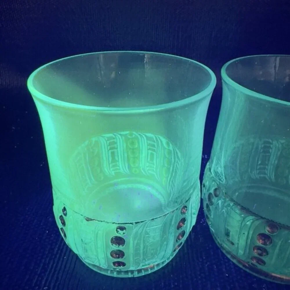 EAPG 1898 Riverside Olympia Glass Seed Pod Blue Tumblers Set‎ Manganese 365nm UV
